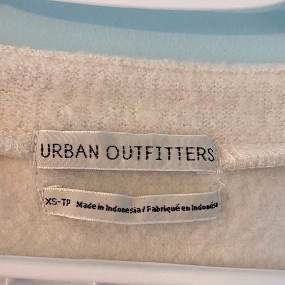 Urban Outfitters Beige Knit Crop Cardigan - Picture 2 of 3